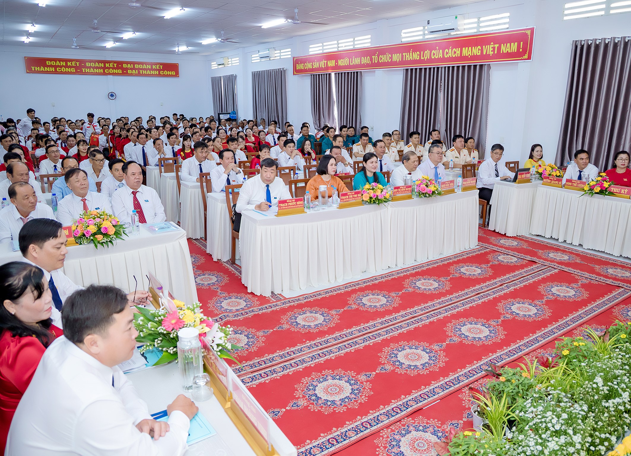 Đại hội Đảng bộ xã Vinh Kim nhiệm kỳ 2025 - 2030